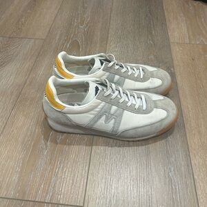 Karhu Mestari sneakers